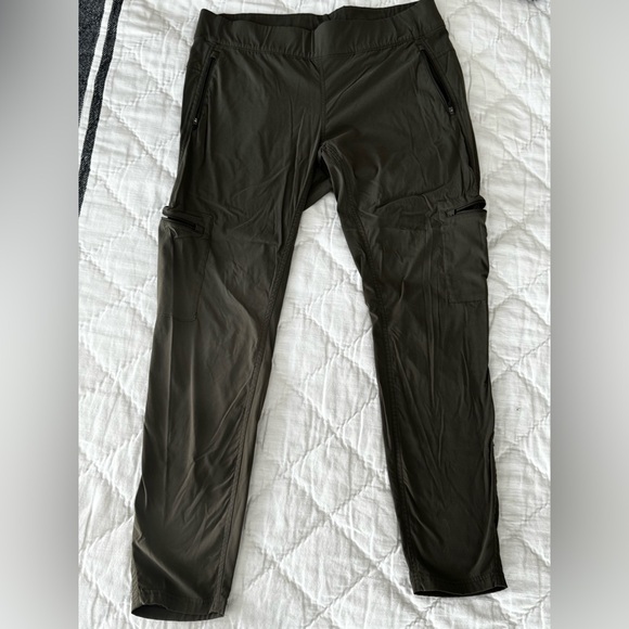 The North Face Pants - The North Face Dark Olive Ankle Pants